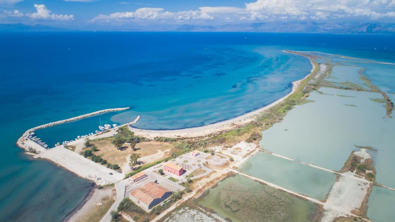 Petrakis Beach Lefkimi Extérieur photo